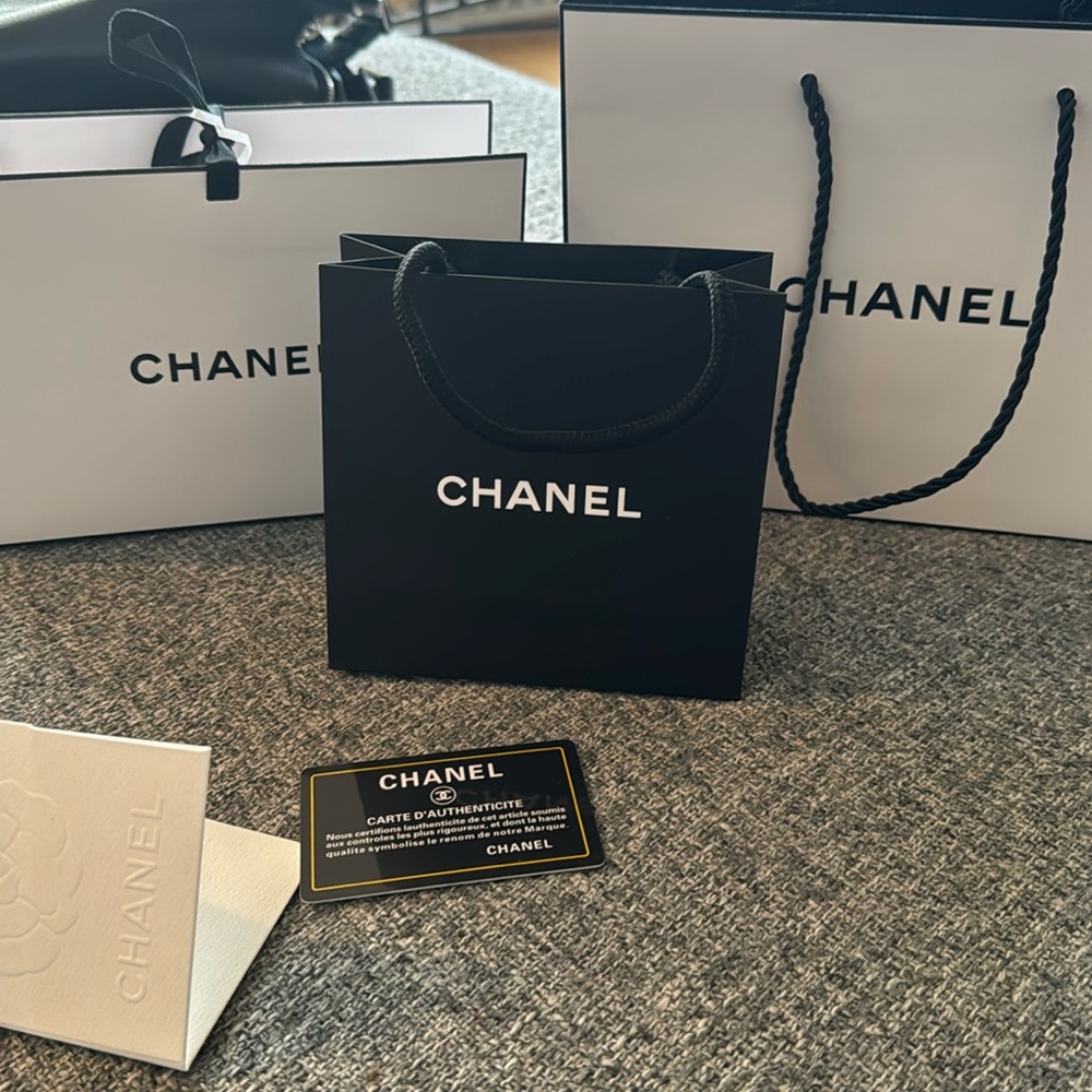 Chanel paper bag